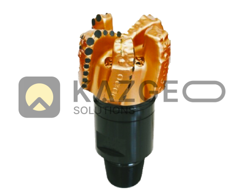 8 1/2" PDC долото буровое 16mm режущий зуб 5 Нож S323 8 1/2" PDC долото буровое 16mm режущий зуб 5 Нож S323