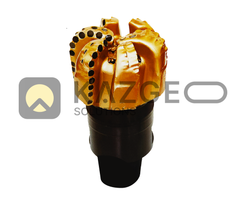 8 1/2" PDC долото буровое 16mm режущий зуб 6 Нож S423 8 1/2" PDC долото буровое 16mm режущий зуб 6 Нож S423