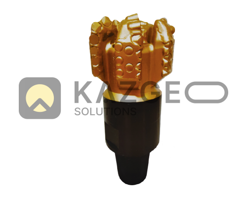 6 1/8" PDC долото буровое 16mm режущий зуб 5 Нож 6 1/8" PDC долото буровое 16mm режущий зуб 5 Нож